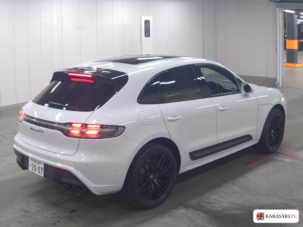 Porsche Macan 2024 z aukcji japońskiej