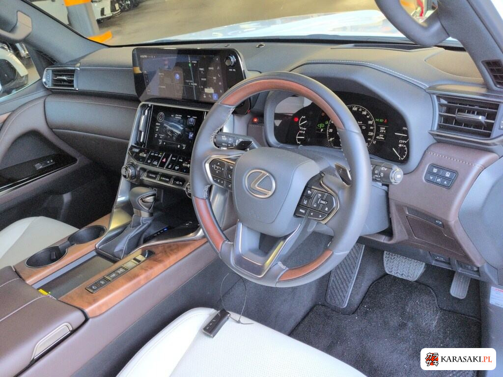 Lexus LX 2023 z aukcji japońskiej