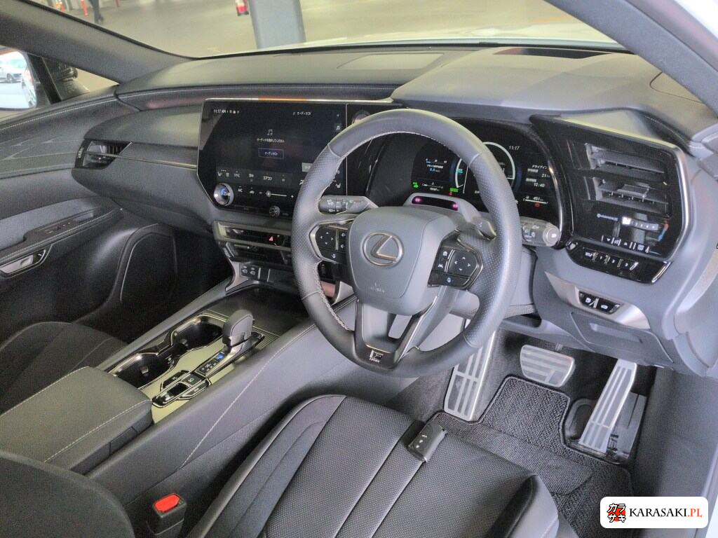Lexus RX 2025 z aukcji japońskiej