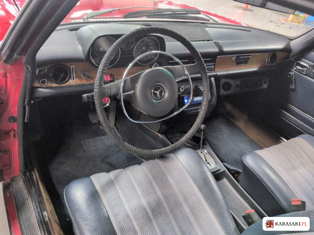 Mercedes-Benz 114022 1970 z aukcji japońskiej