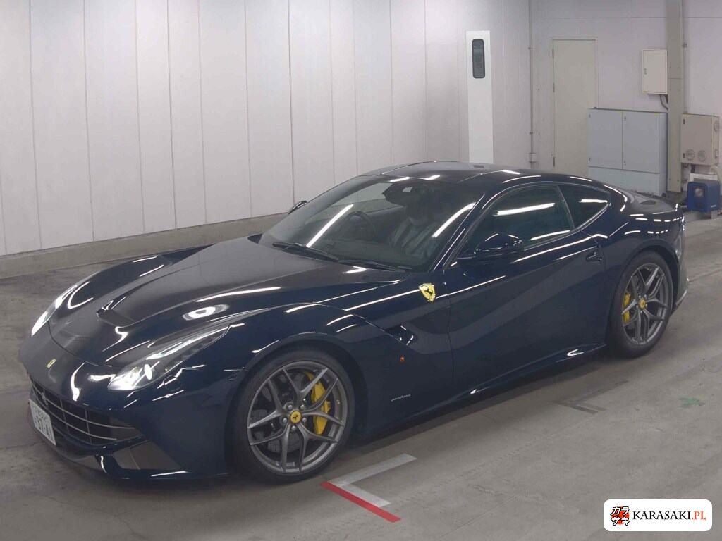 Ferrari F12 Berlinetta 2014 z aukcji japońskiej