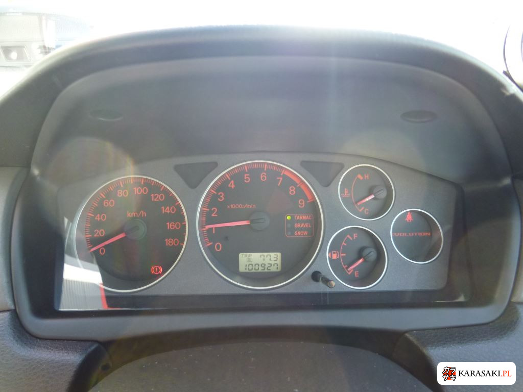 Mitsubishi Lancer 2001 z aukcji japońskiej