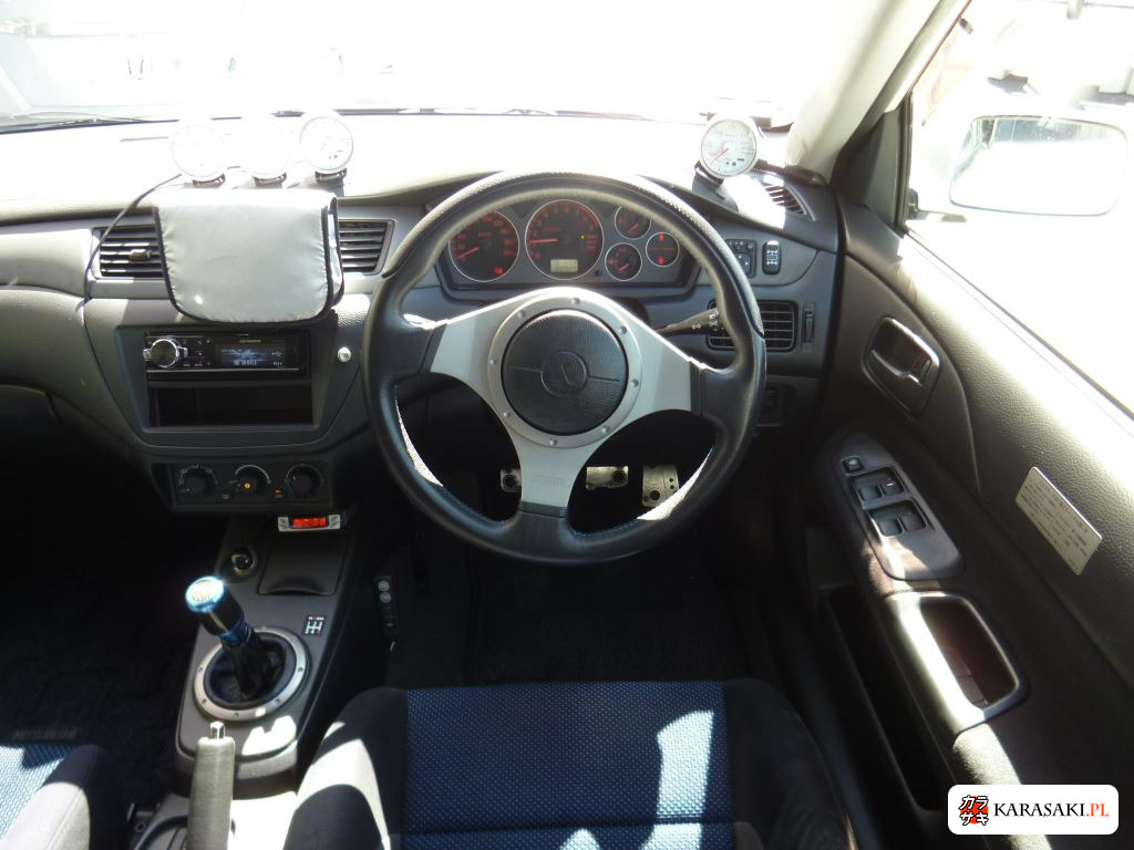 Mitsubishi Lancer 2001 z aukcji japońskiej