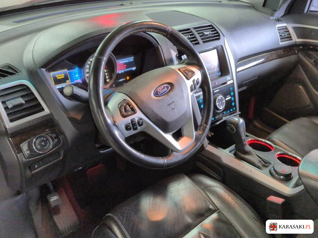 Ford Explorer 2012 z aukcji japońskiej