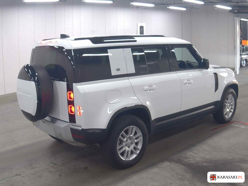 Land Rover Defender 2023 z aukcji japońskiej