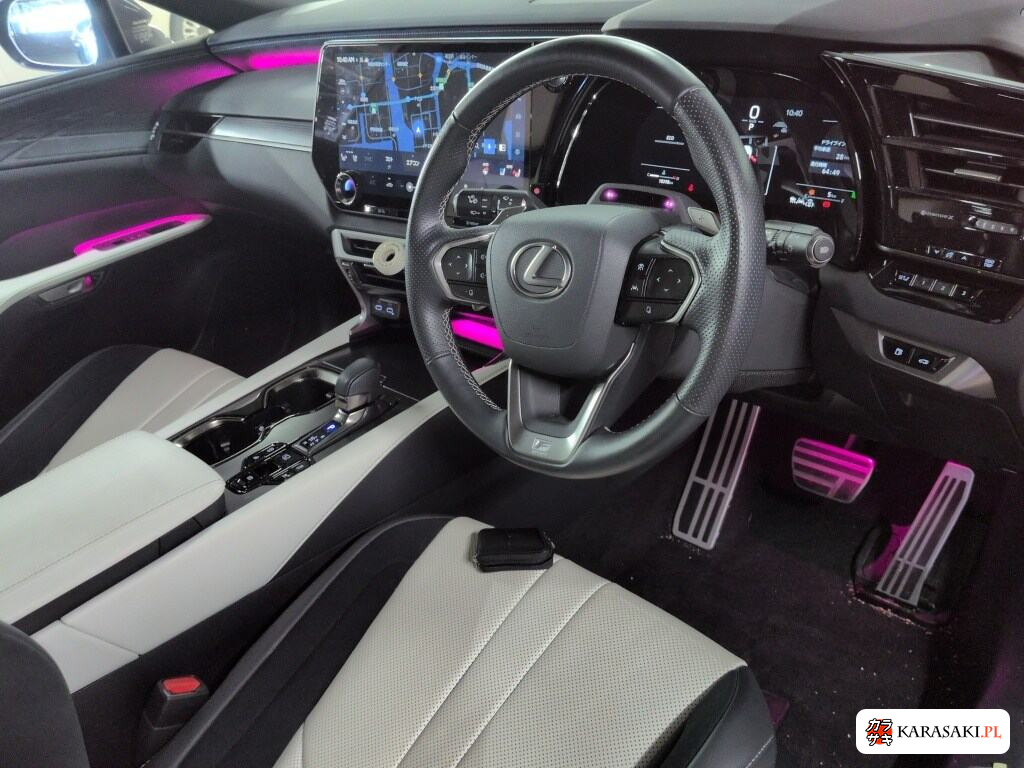 Lexus RX 2025 z aukcji japońskiej