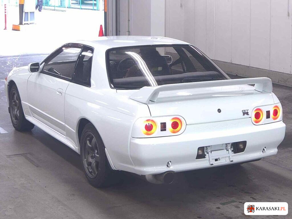 Nissan Skyline 1994 z aukcji japońskiej