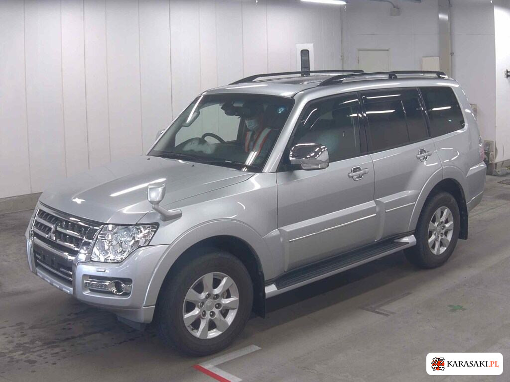 Mitsubishi Pajero 2019 z aukcji japońskiej