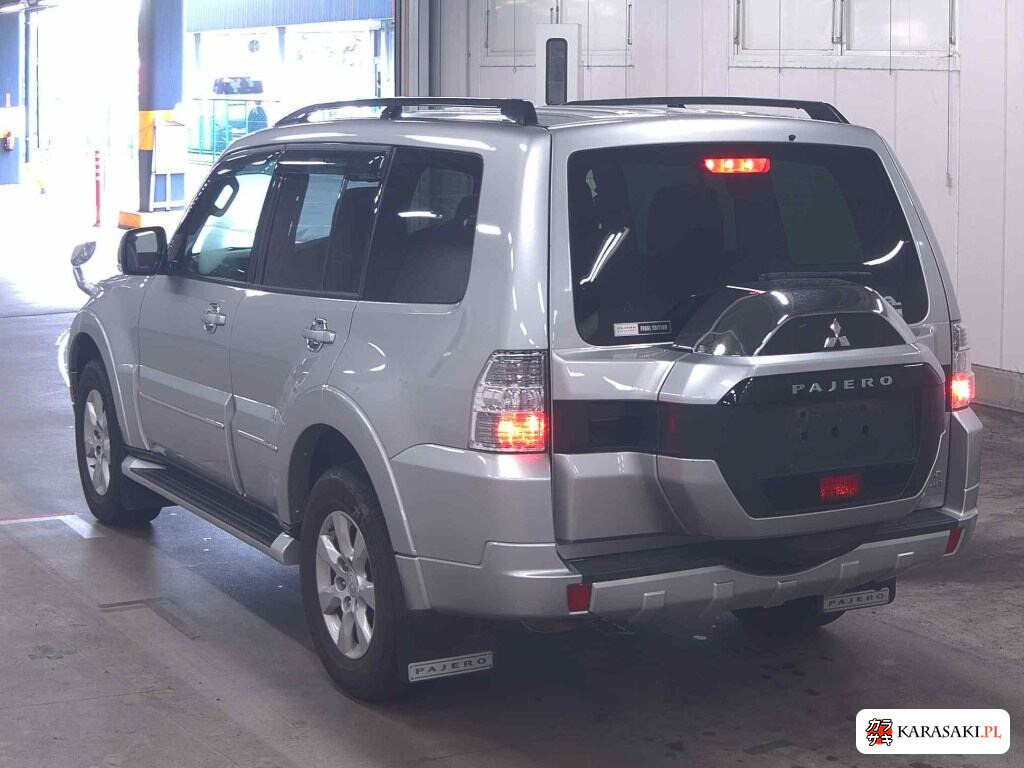 Mitsubishi Pajero 2019 z aukcji japońskiej