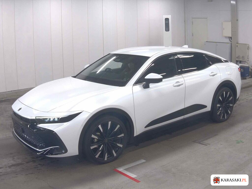 Toyota Crown Crossover 2023 z aukcji japońskiej