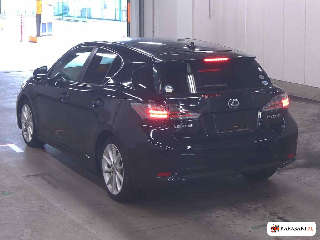 Lexus CT 2011 z aukcji japońskiej