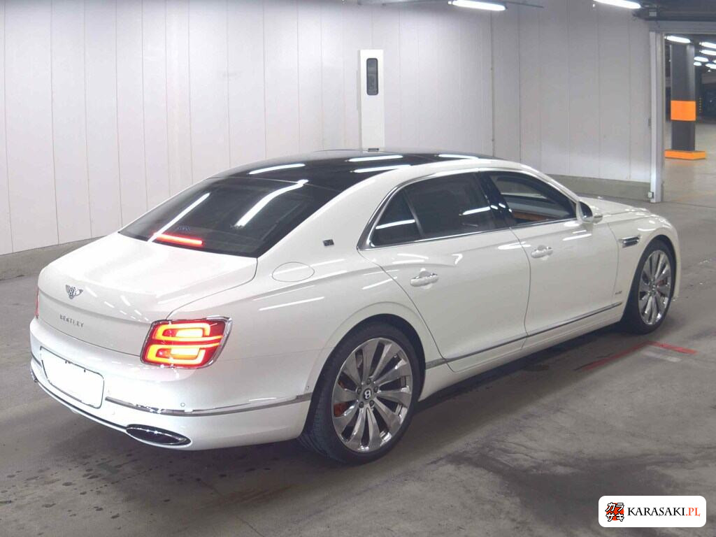 Bentley Flying Spur 2020 z aukcji japońskiej