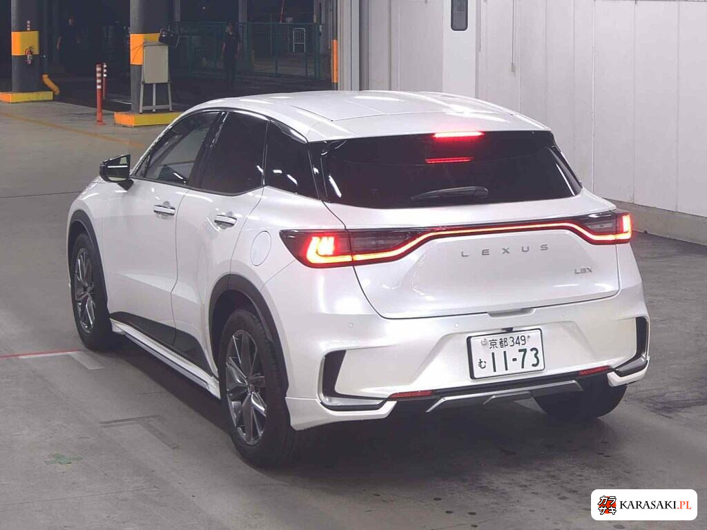 Lexus LBX 2025 z aukcji japońskiej
