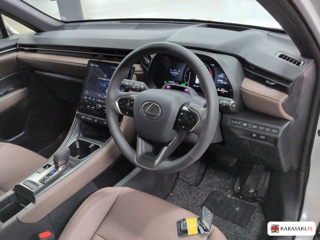 Lexus LBX 2025 z aukcji japońskiej