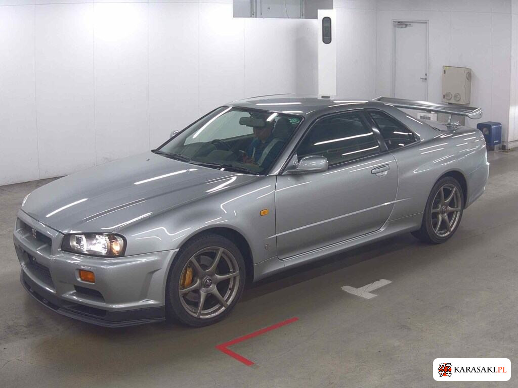Nissan Skyline 1999 z aukcji japońskiej
