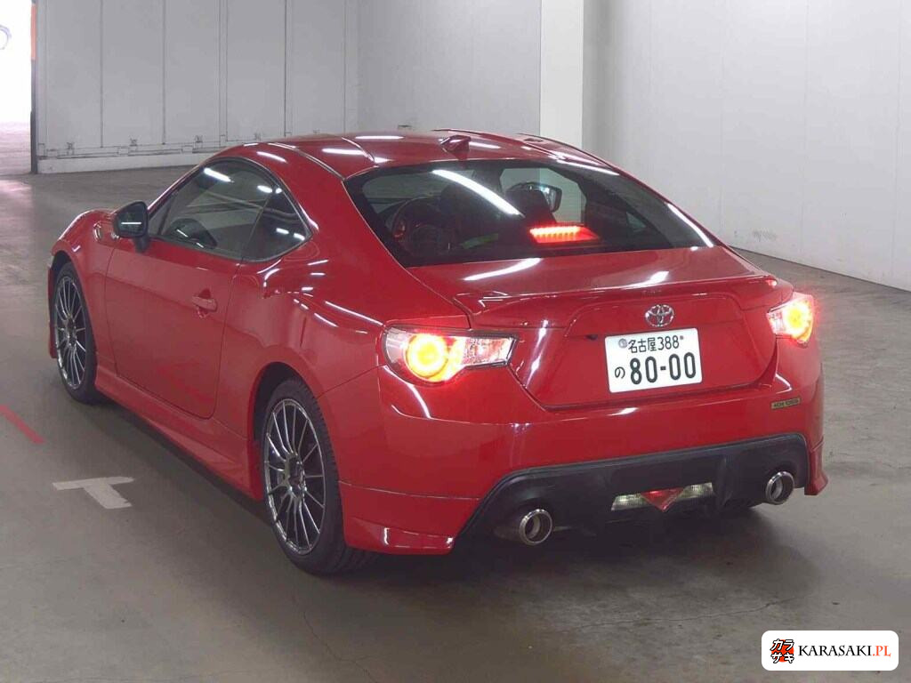Toyota 86 2012 z aukcji japońskiej