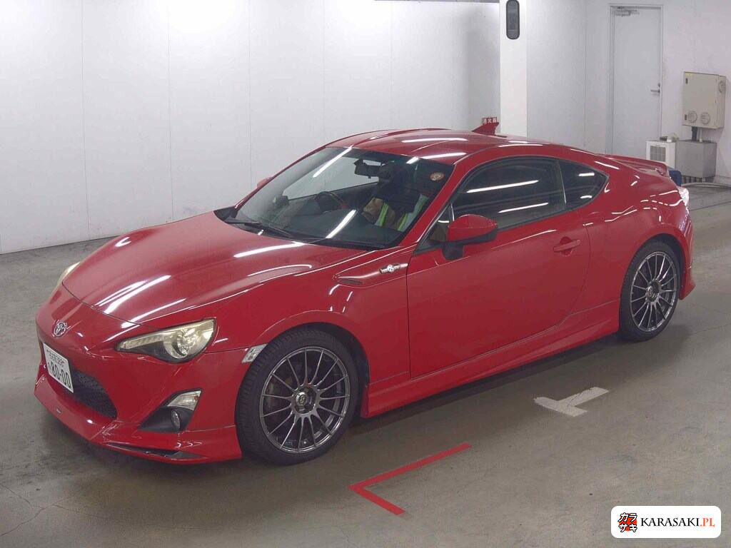 Toyota 86 2012 z aukcji japońskiej