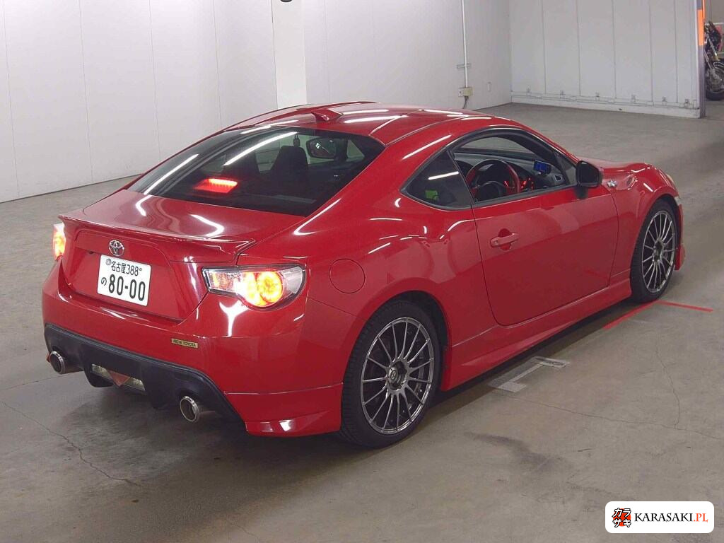 Toyota 86 2012 z aukcji japońskiej