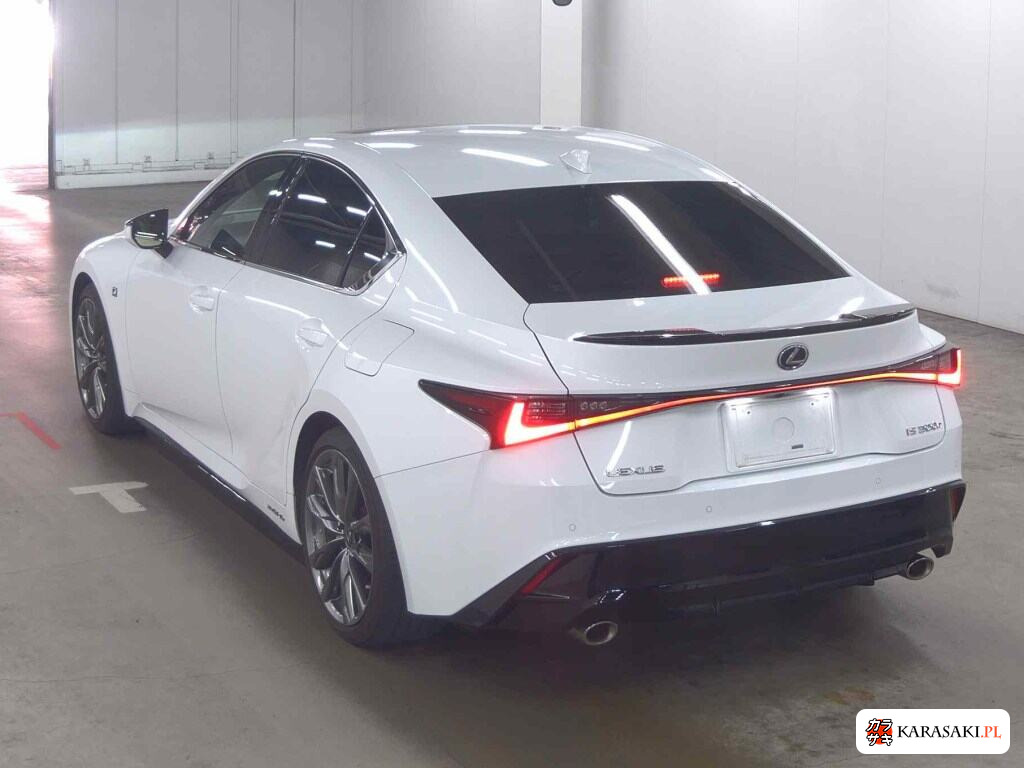 Lexus Is 2021 z aukcji japońskiej