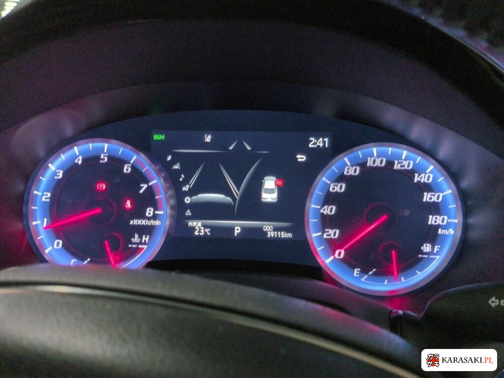 Toyota Crown 2018 z aukcji japońskiej