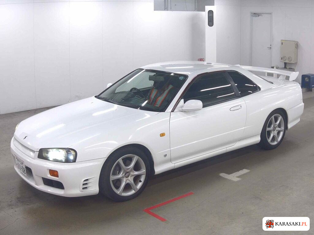 Nissan Skyline 1999 z aukcji japońskiej