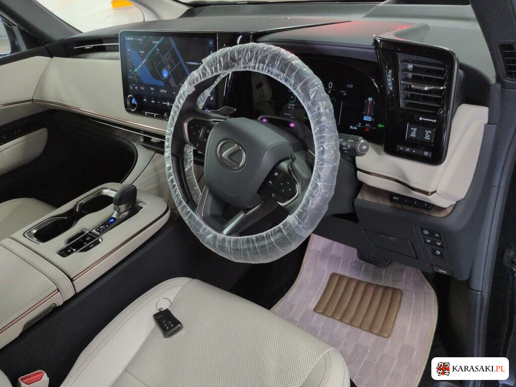 Lexus LM 2024 z aukcji japońskiej