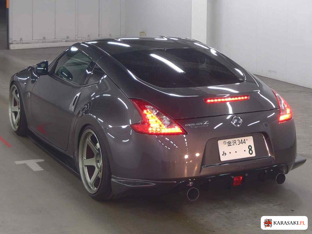 Nissan Fairlady Z 2010 z aukcji japońskiej