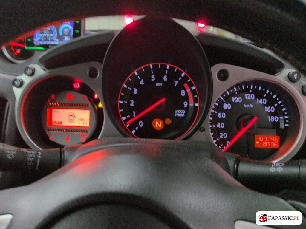 Nissan Fairlady Z 2010 z aukcji japońskiej