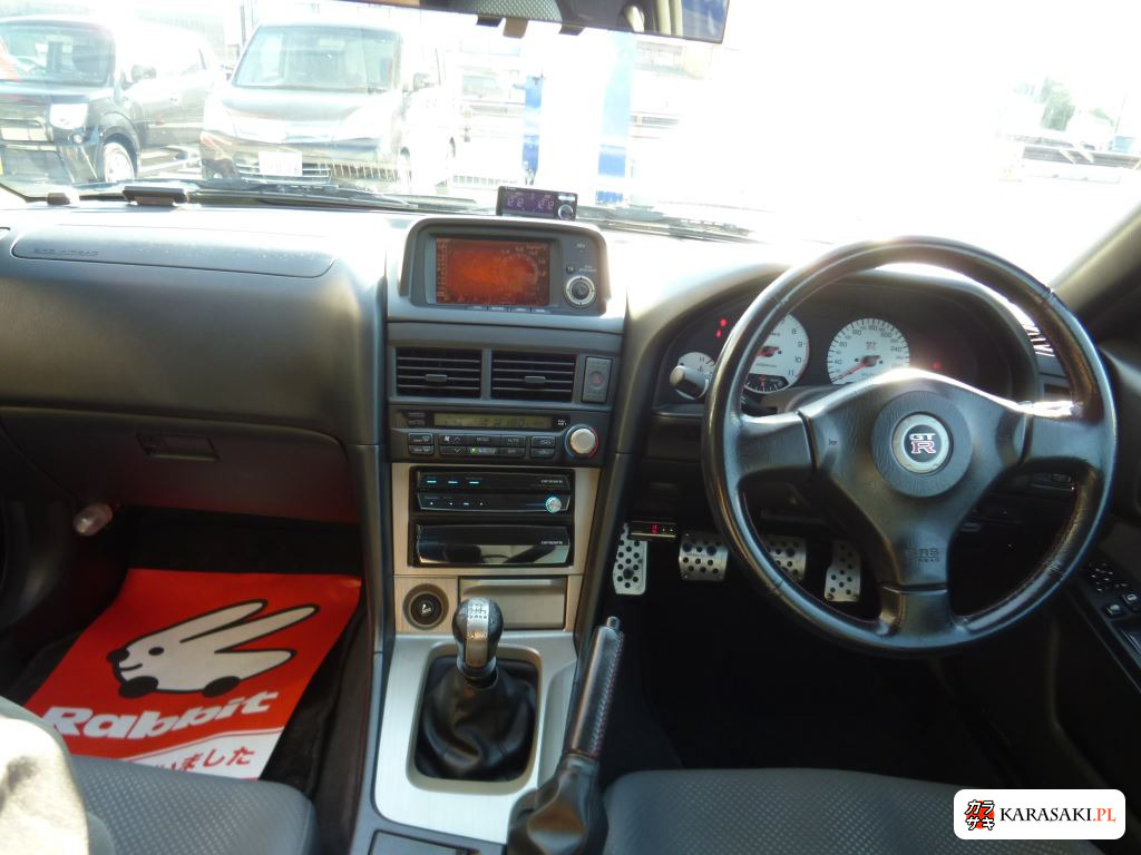 Nissan Skyline 1999 z aukcji japońskiej