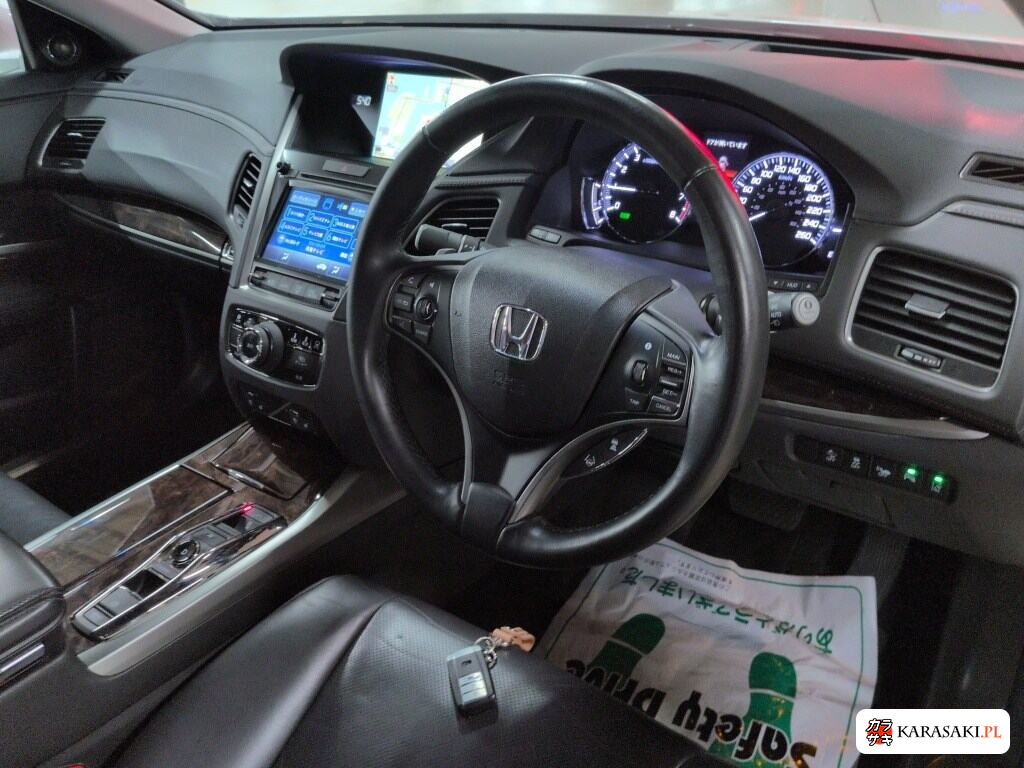 Honda Legend 2016 z aukcji japońskiej