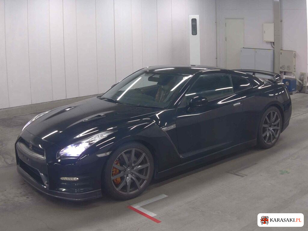 Nissan GT-R 2012 z aukcji japońskiej