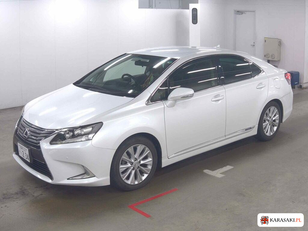 Lexus HS 2014 z aukcji japońskiej