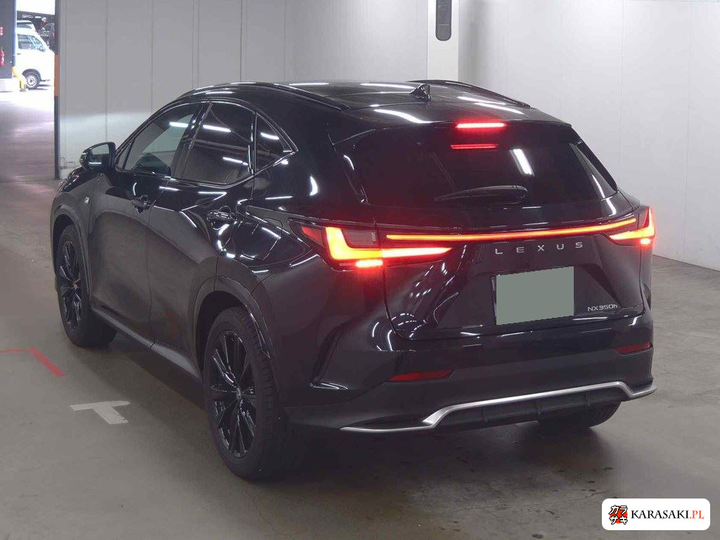Lexus NX 2023 z aukcji japońskiej