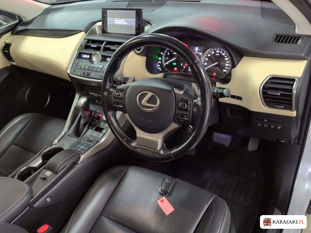 Lexus NX 2015 z aukcji japońskiej