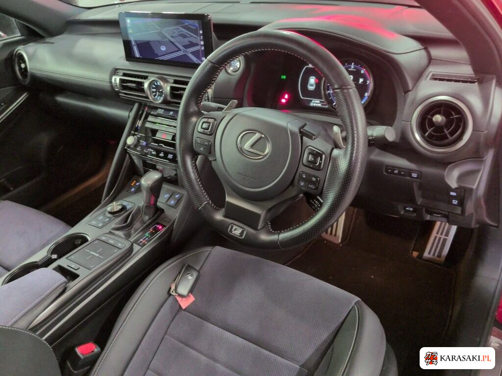 Lexus Is 2022 z aukcji japońskiej