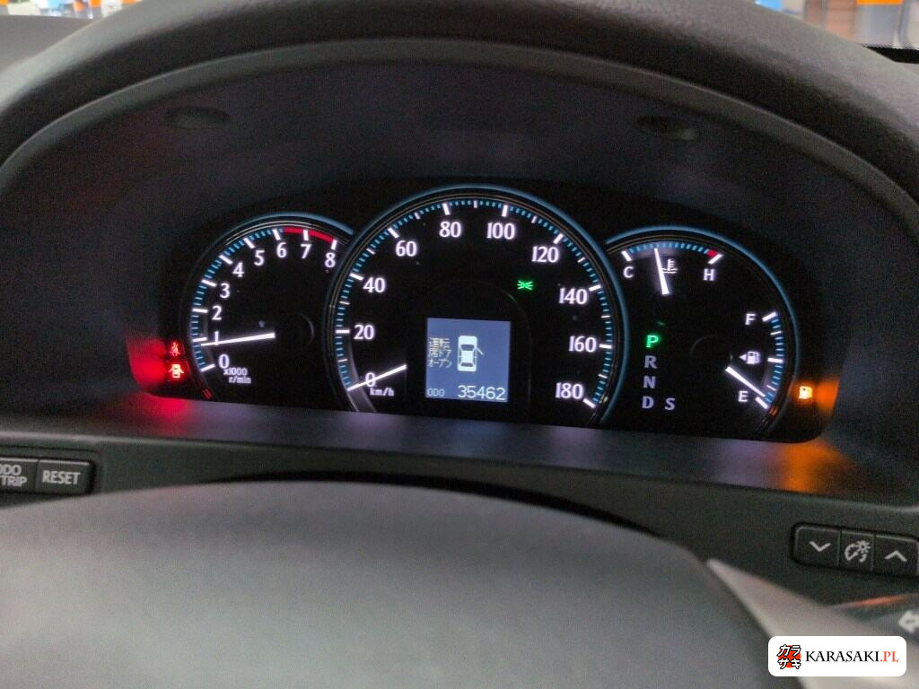 Toyota Crown 2010 z aukcji japońskiej