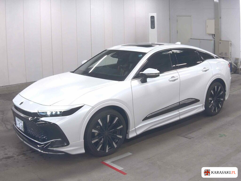 Toyota Crown Crossover 2023 z aukcji japońskiej