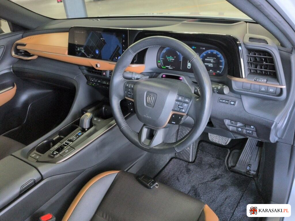 Toyota Crown Crossover 2023 z aukcji japońskiej