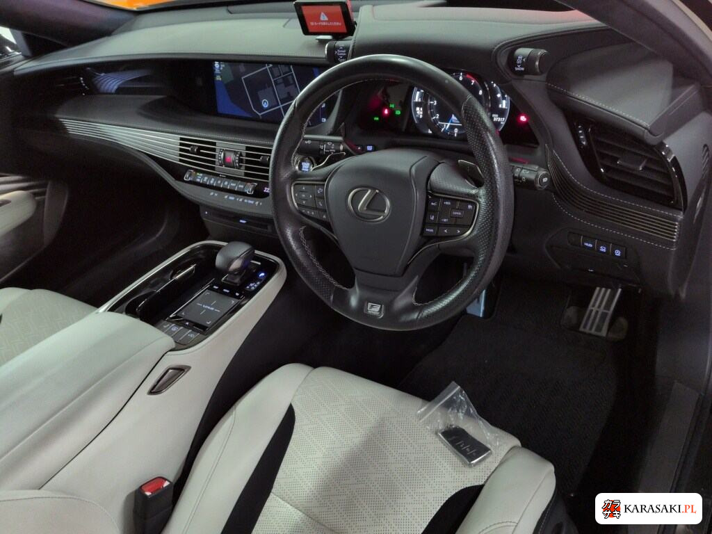 Lexus LS 2019 z aukcji japońskiej