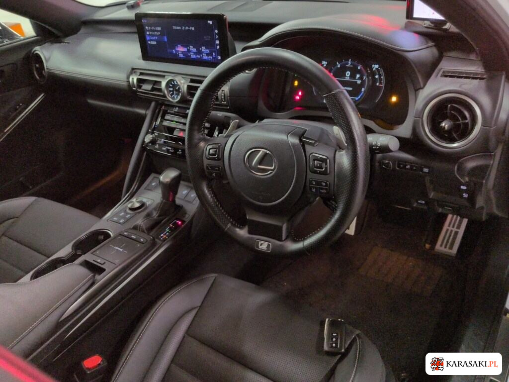 Lexus Is 2021 z aukcji japońskiej