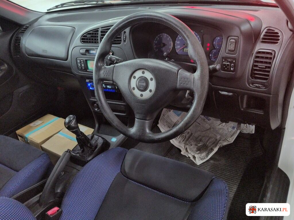 Mitsubishi Lancer 1999 z aukcji japońskiej