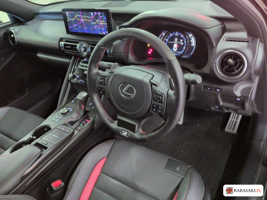 Lexus Is 2022 z aukcji japońskiej