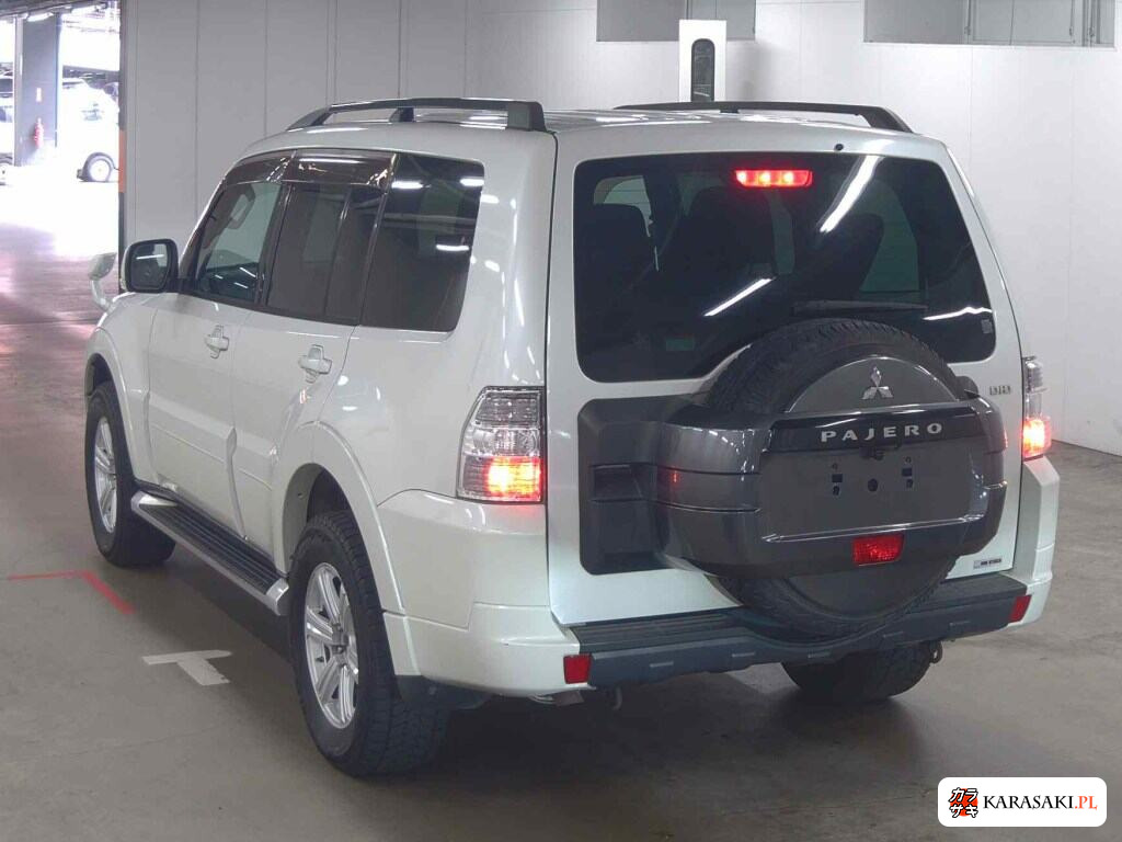 Mitsubishi Pajero 2013 z aukcji japońskiej
