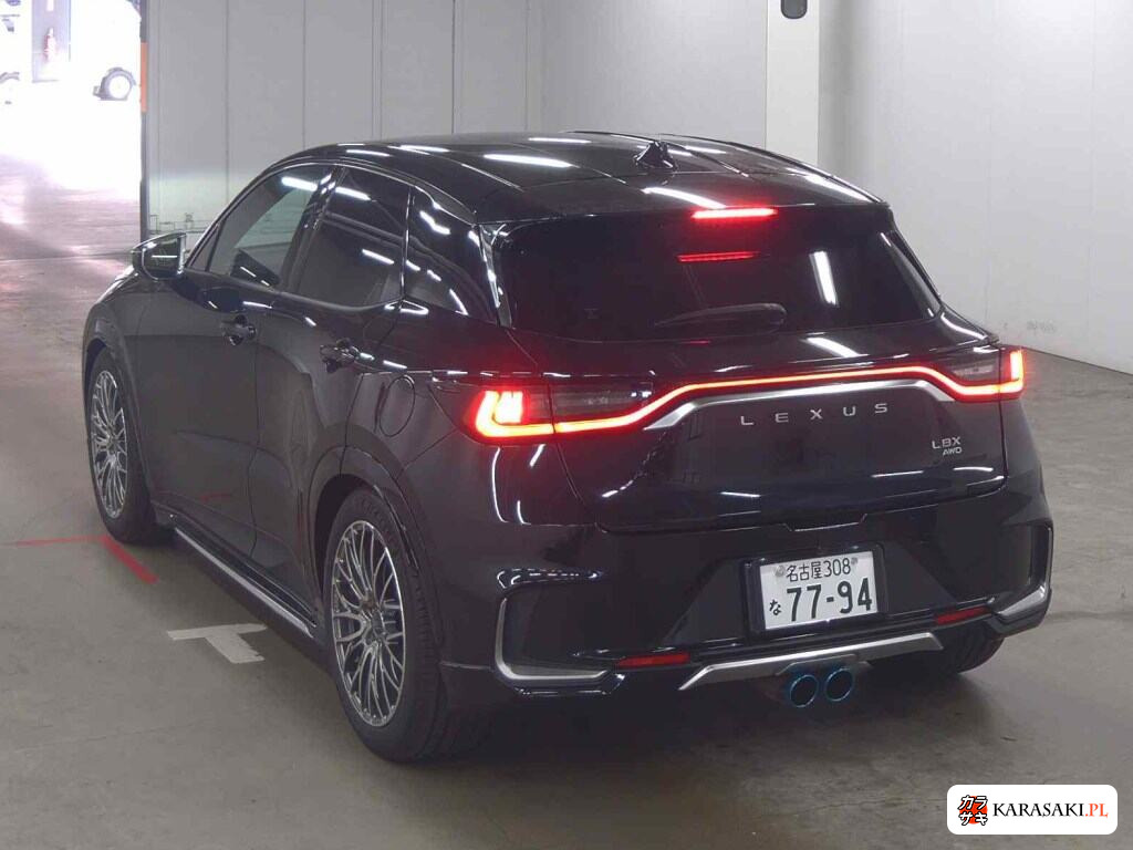 Lexus LBX 2024 z aukcji japońskiej