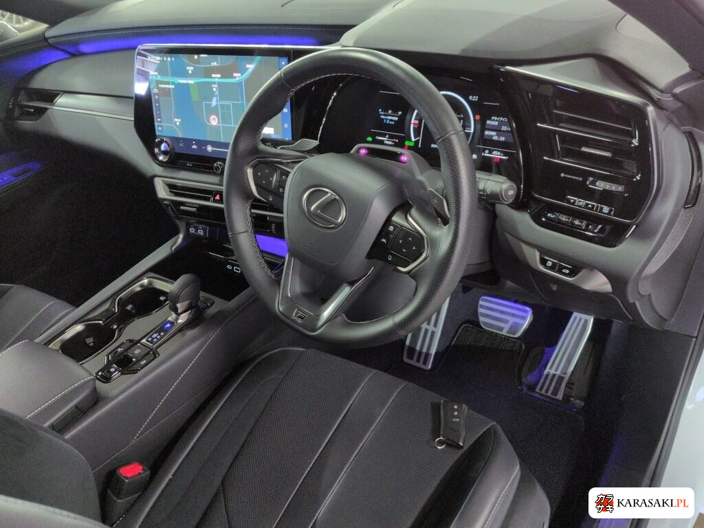 Lexus RX 2025 z aukcji japońskiej
