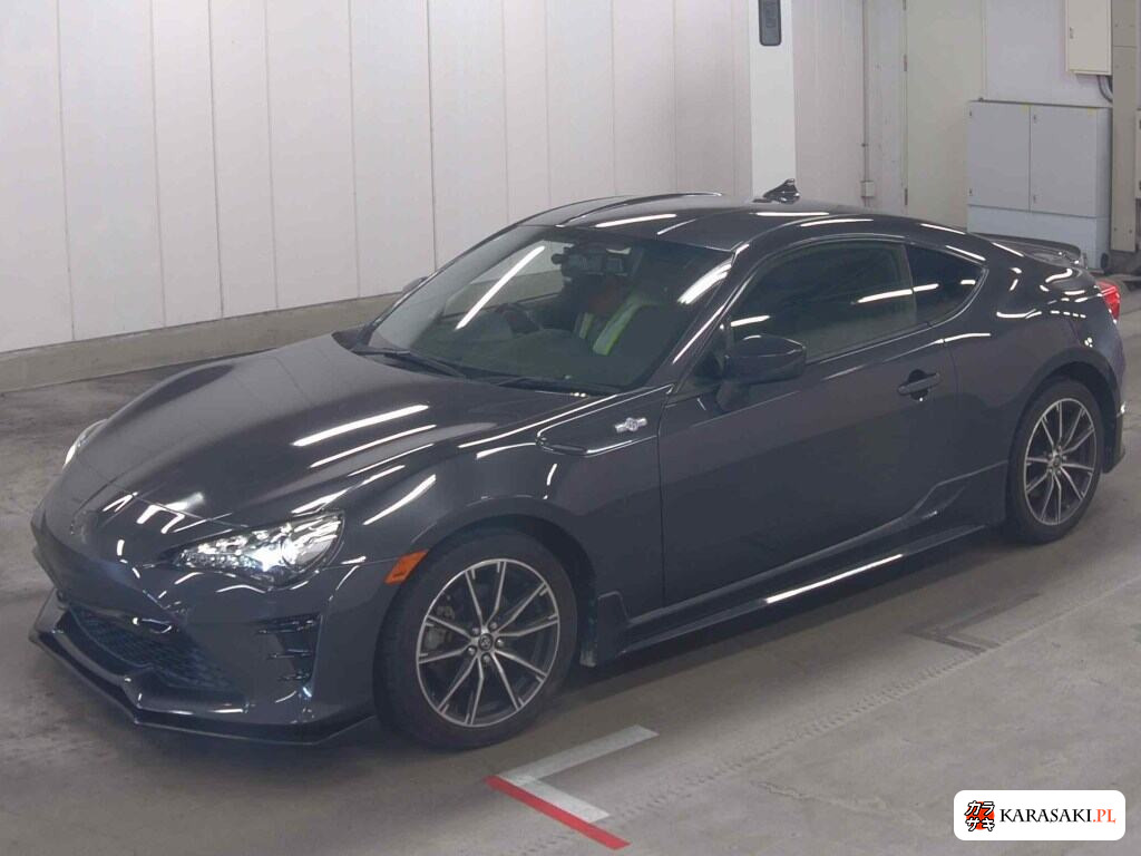 Toyota 86 2013 z aukcji japońskiej