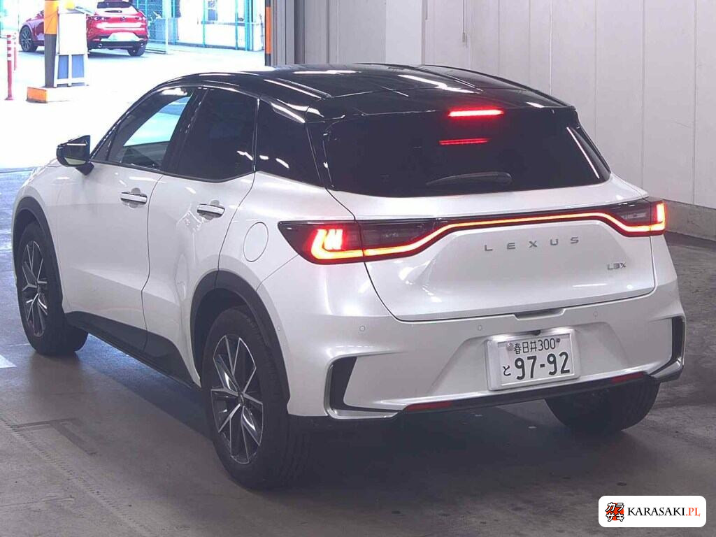 Lexus LBX 2024 z aukcji japońskiej