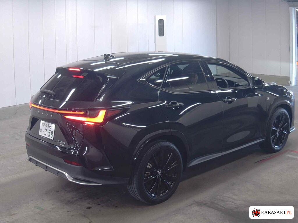 Lexus NX 2024 z aukcji japońskiej