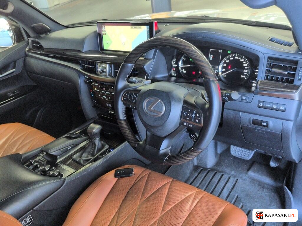 Lexus LX 2018 z aukcji japońskiej
