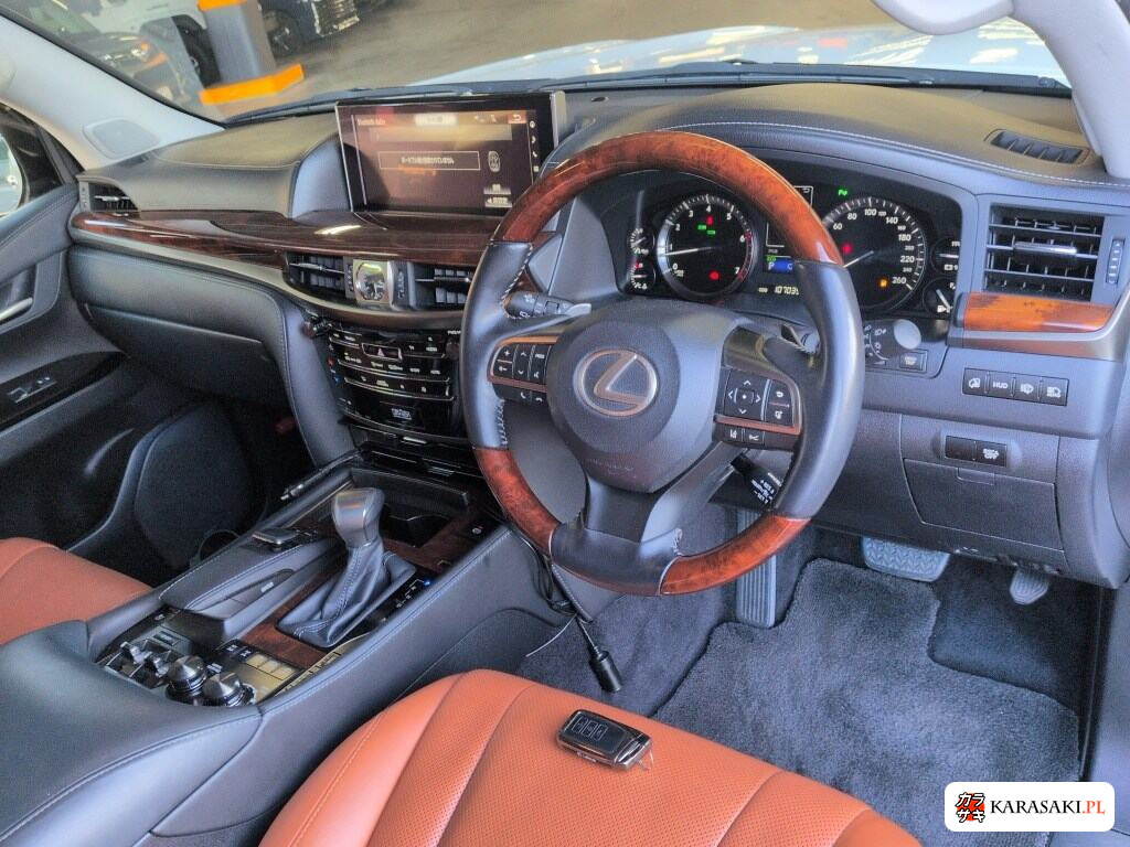 Lexus LX 2015 z aukcji japońskiej